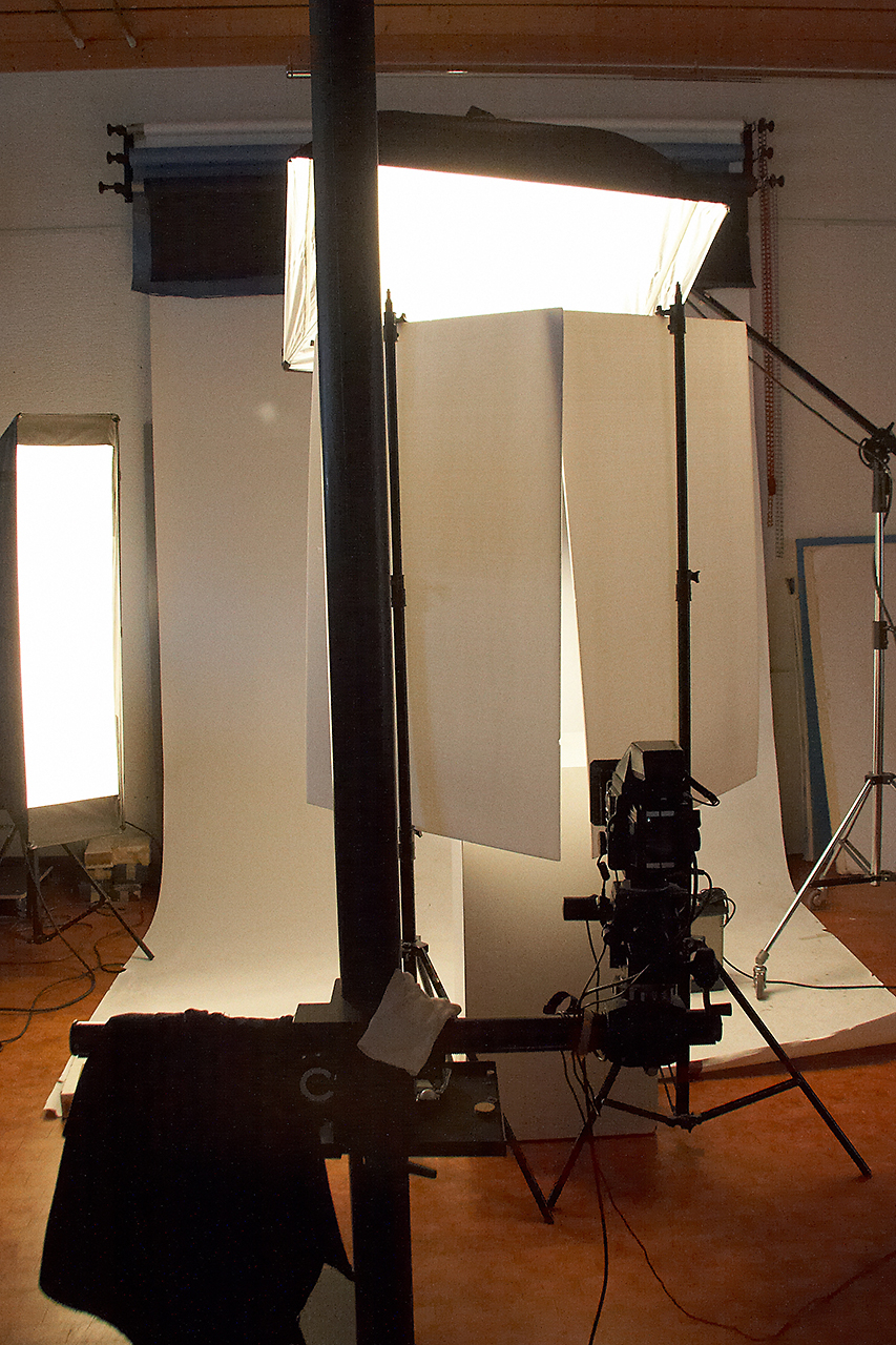 Aus- und Beleuchtungsaufwand für Getränkeflasche