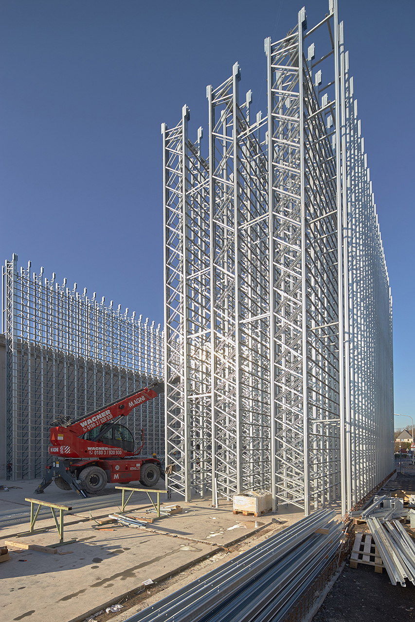 Hochregallager in Entstehung