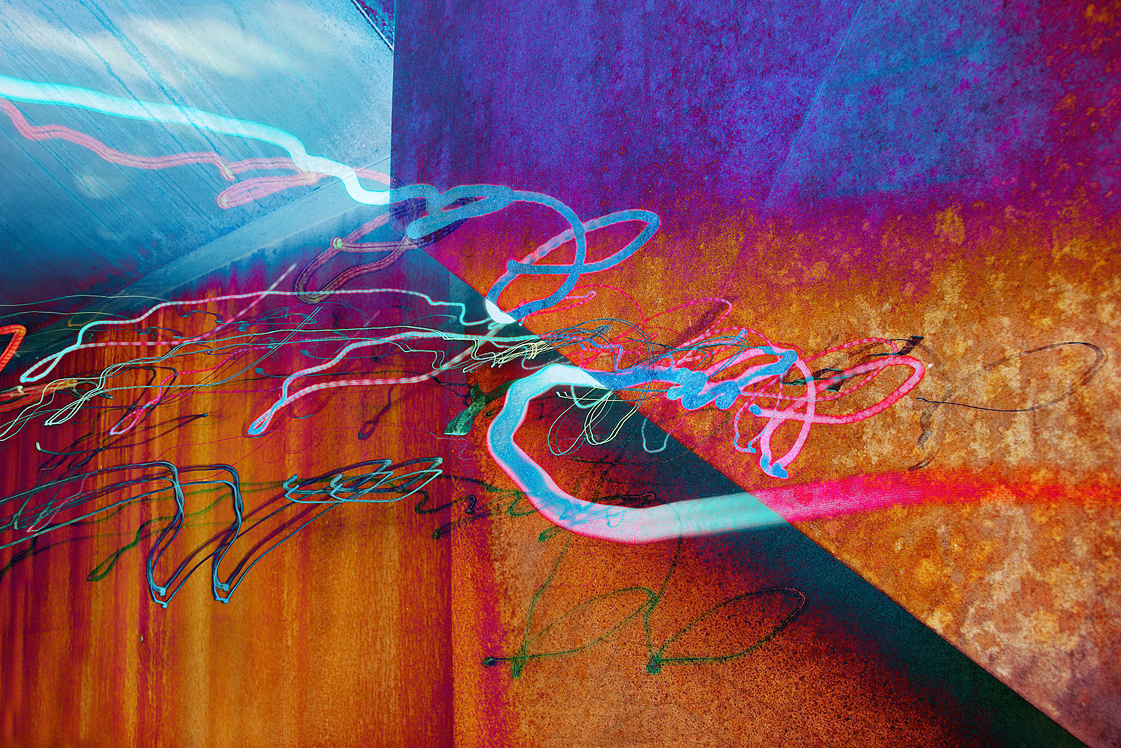 Kombination aus mehreren Bilder/ Überblendungen in verschiedenen Ebenen 02