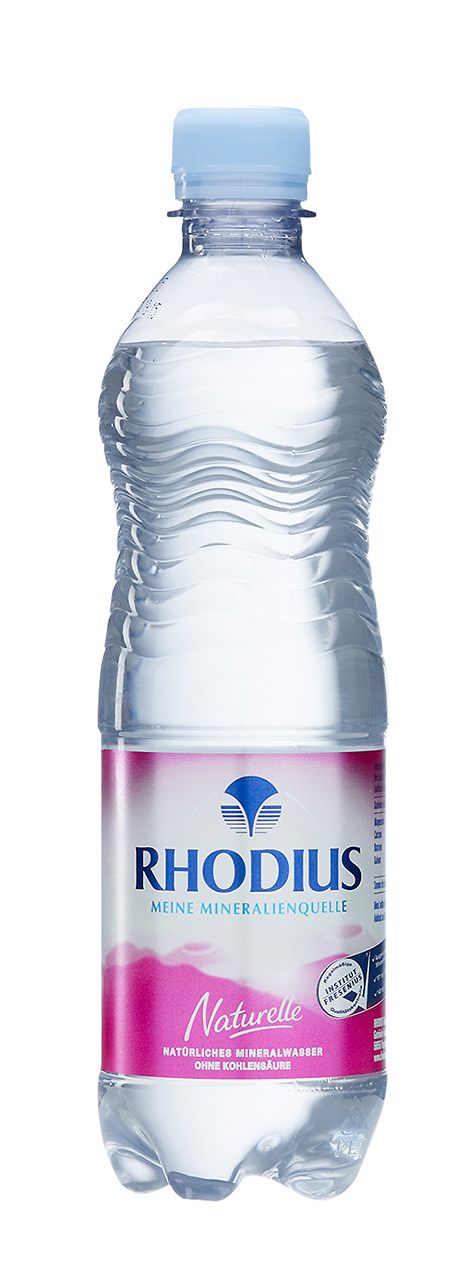 Wasserflasche – freigestellt