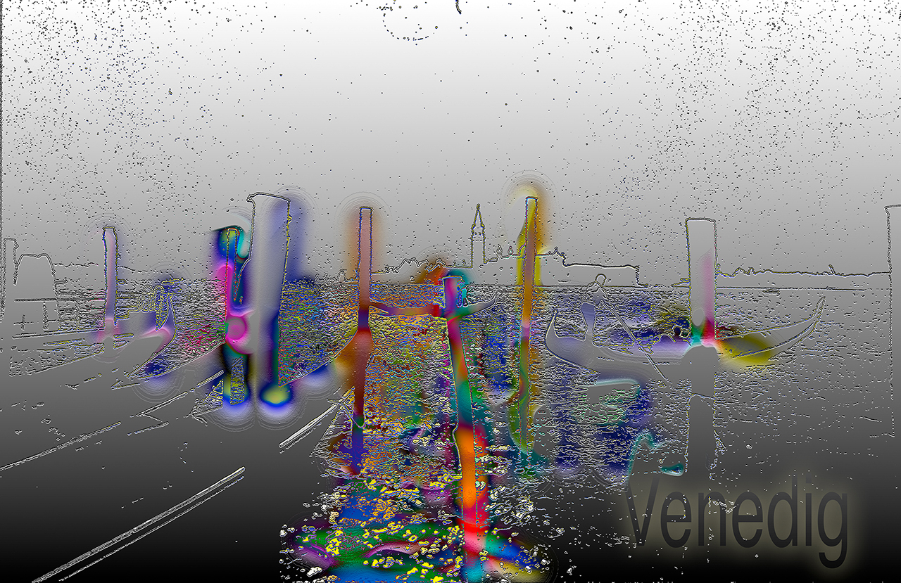 Montage am Computer farbig u. schwarzweiß mit Texteinblendung